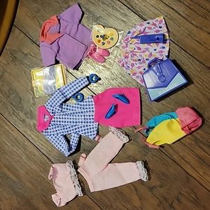 COPY - COPY - Barbie  clothes lot